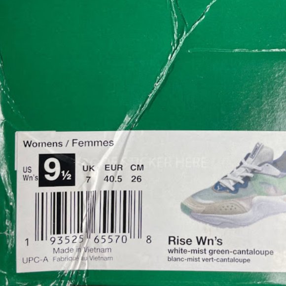 PUMA RISE - WHITE -  9.5 - Picture 7 of 8
